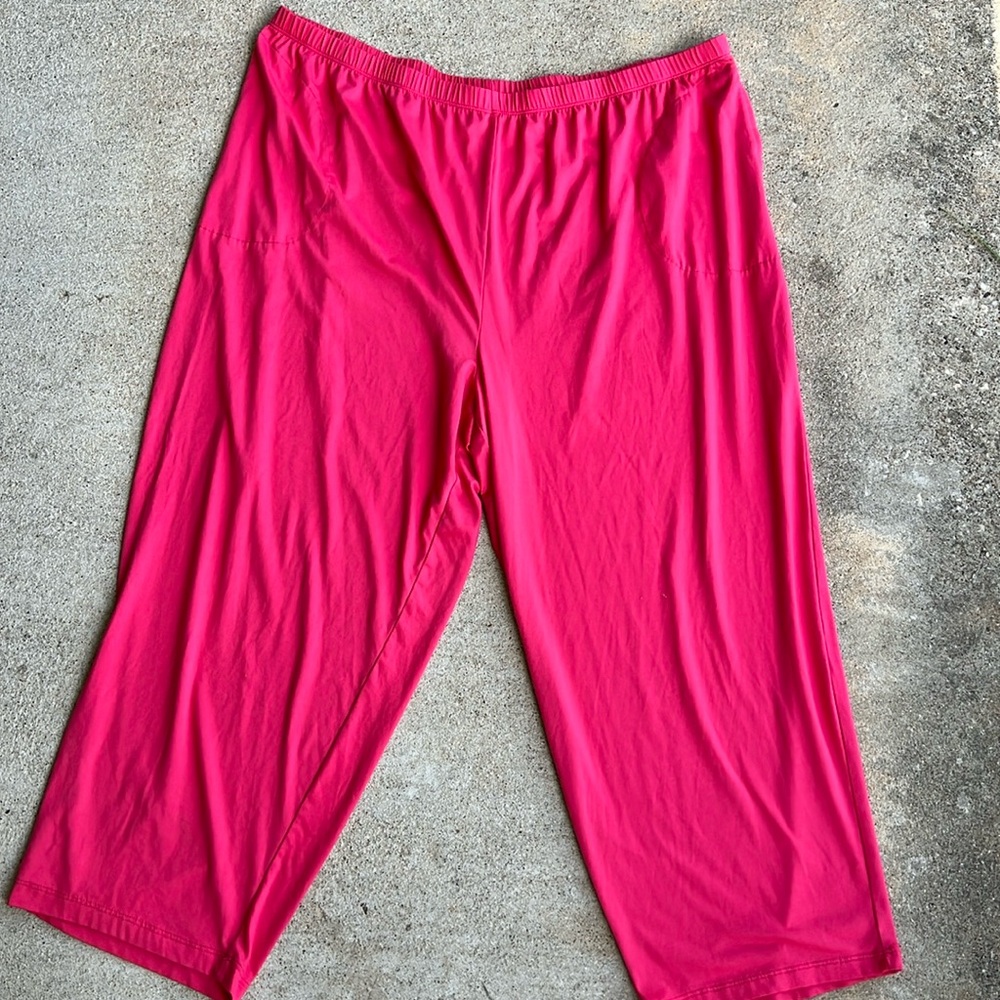 Bright Red Soft Lightweight 94% Polyester 6% Span… - image 1